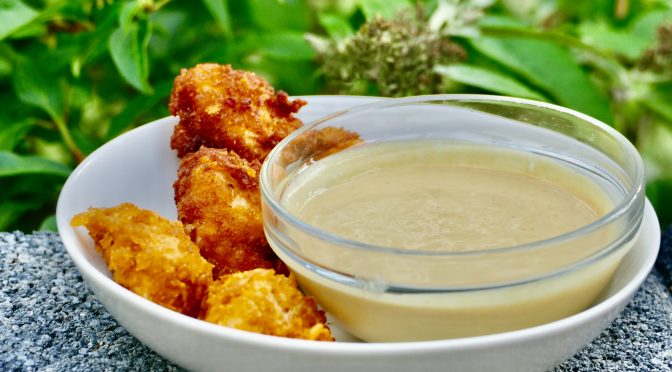 Crunchy Nuggets mit Honig Senf Dip* Option HOT